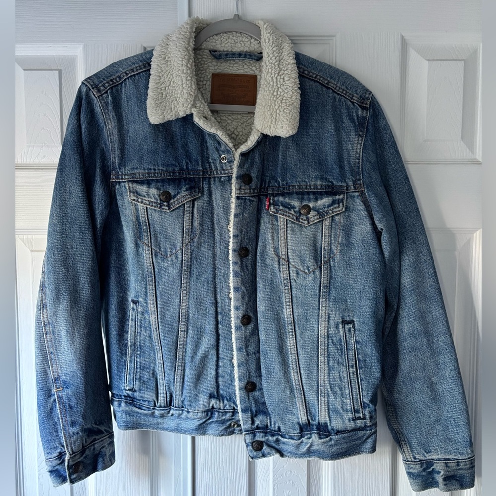 Levi’s Sherpa-Lined Denim Jacket